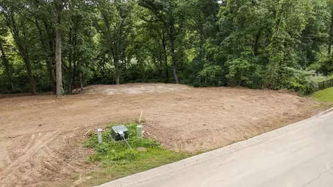 753 Verdano Ter, Crown Point, IN 46307 photo 2