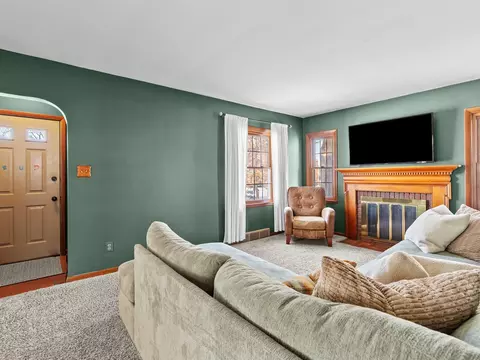 Living - 411 N Lafayette St, Griffith, IN 46319 photo 1 of 2