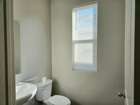 Bath - 10478 Morse Pl, Saint John, IN 46373 photo 5 of 5
