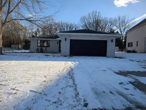2244 Coldspring Rd, Crown Point, IN 46307