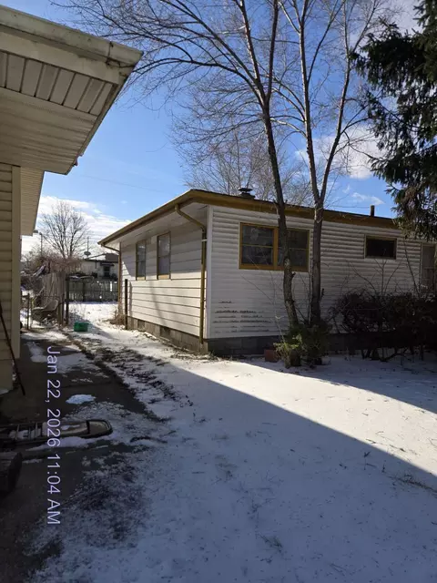 1407 E 36th Ave, Gary, IN 46409 photo 2