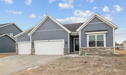 5337 Red Rock Ln, Schererville, IN 46375