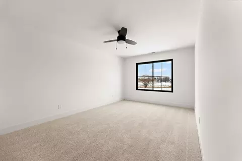Bedroom - 3979 Tomahawk Cir, La Porte, IN 46350 photo 6 of 8