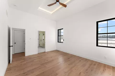 Bedroom - 3979 Tomahawk Cir, La Porte, IN 46350 photo 3 of 8