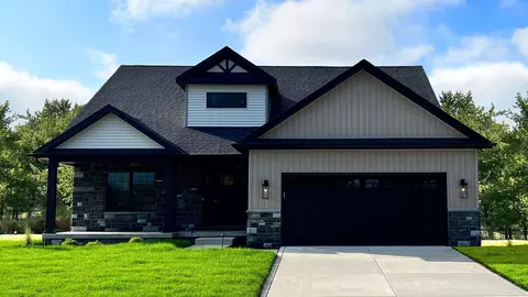 5088 Stephen Ln, Lowell, IN 46356