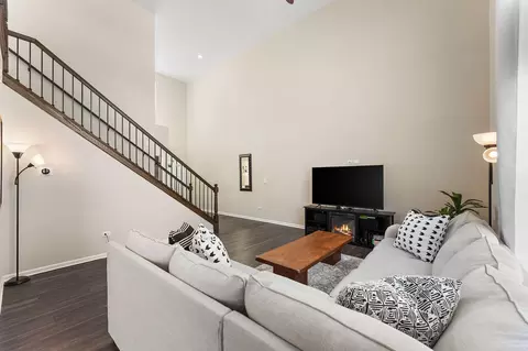 Living - 5547 Victoria Pl, Crown Point, IN 46307 photo 1 of 1