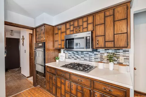 Kitchen - 8120 Tapper Ave, Munster, IN 46321 photo 2 of 3