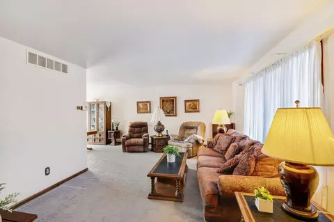Living - 8120 Tapper Ave, Munster, IN 46321 photo 2 of 2