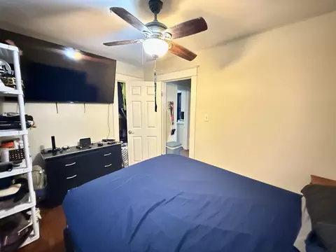 Bedroom - 1704 Central Ave, Whiting, IN 46394 photo 3 of 5
