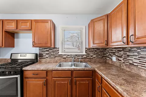 Kitchen - 139 N Indiana St, Griffith, IN 46319 photo 2 of 3