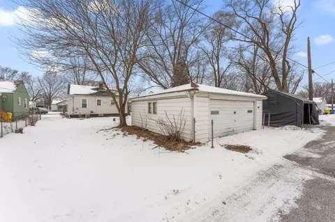 Exterior - 139 N Indiana St, Griffith, IN 46319 photo 5 of 5