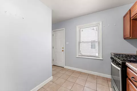 Entry Way - 139 N Indiana St, Griffith, IN 46319 photo 1 of 1