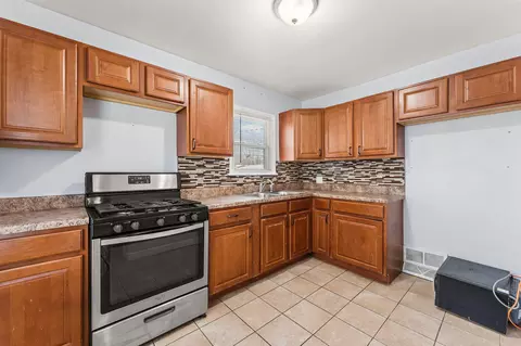 Kitchen - 139 N Indiana St, Griffith, IN 46319 photo 1 of 3