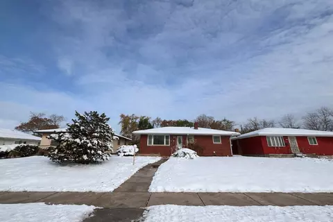6516 E 3rd Pl, Gary, IN 46403 photo 1