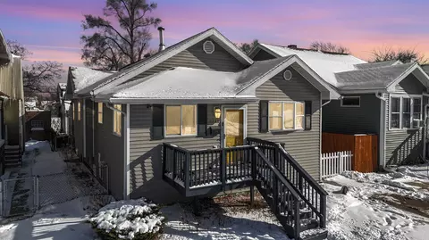 6327 Garfield Ave, Hammond, IN 46324