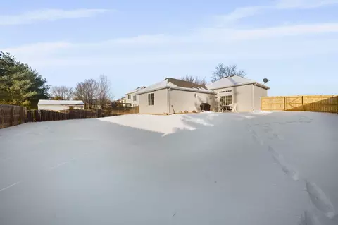520 Pheasant Run Dr, Hobart, IN 46342 photo 19