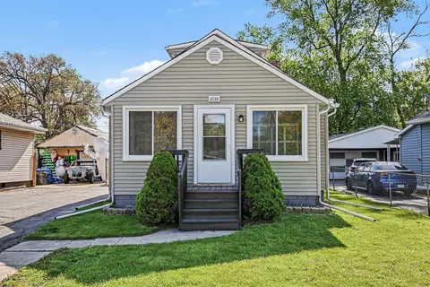 2733 Vermillion St, Lake Station, IN 46405