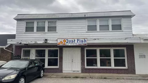 205 E Garfield St, Michigan City, IN 46360