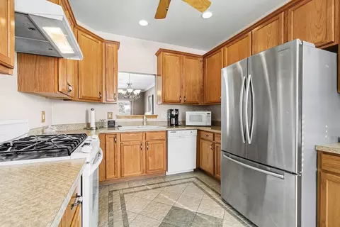 Kitchen - 12310 80th Pl, Dyer, IN 46311 photo 1 of 2