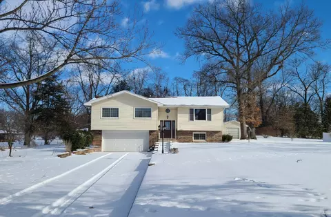 Exterior - 13291 County Rd 700, De Motte, IN 46310 photo 2 of 8