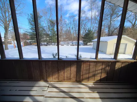 Exterior - 13291 County Rd 700, De Motte, IN 46310 photo 7 of 8