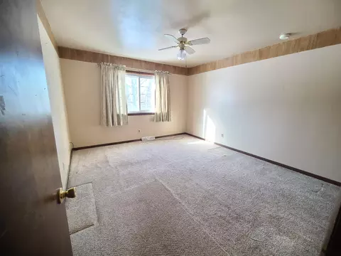 Bedroom - 13291 County Rd 700, De Motte, IN 46310 photo 2 of 5