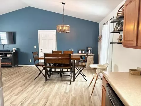 Dining - 1781 Kelly Ct, Wheatfield, IN 46392 photo 2 of 2