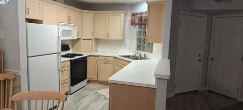 2721 Georgetowne Dr #D1, Highland, IN 46322 photo 11