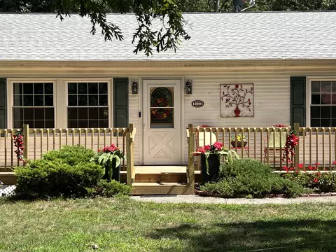 10901 N 555, De Motte, IN 46310 photo 4
