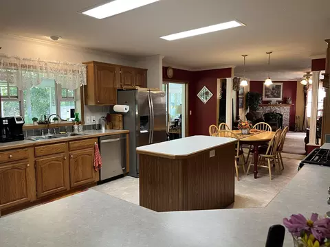 10901 N 555, De Motte, IN 46310 photo 19