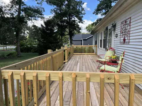 10901 N 555, De Motte, IN 46310 photo 5