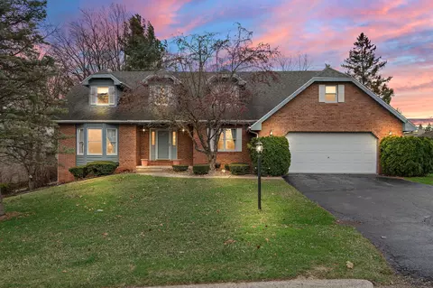 176 Wexford, Valparaiso, IN 46385