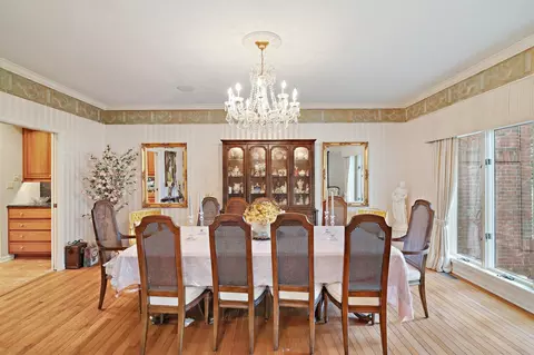 Dining - 955 Killarney Dr, Dyer, IN 46311 photo 1 of 3