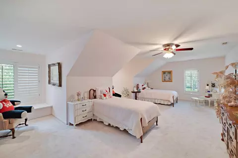 Bedroom - 955 Killarney Dr, Dyer, IN 46311 photo 6 of 6