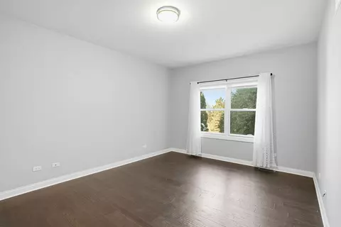 Bedroom - 9170 W 107th Pl, Saint John, IN 46373 photo 1 of 9