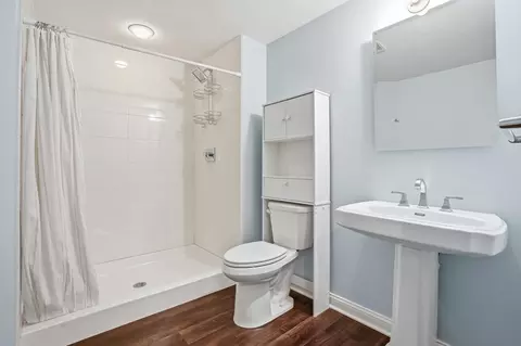 Bath - 9170 W 107th Pl, Saint John, IN 46373 photo 6 of 6
