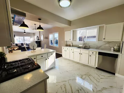 Kitchen - 418 Taft St, Gary, IN 46404 photo 1 of 3