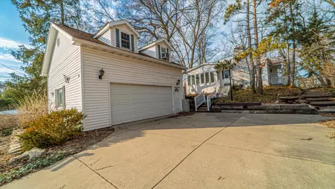 18 Diana Rd, Ogden Dunes, IN 46368 photo 4