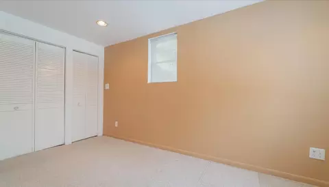 18 Diana Rd, Ogden Dunes, IN 46368 photo 12