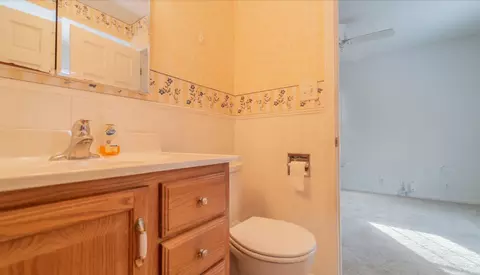 18 Diana Rd, Ogden Dunes, IN 46368 photo 9