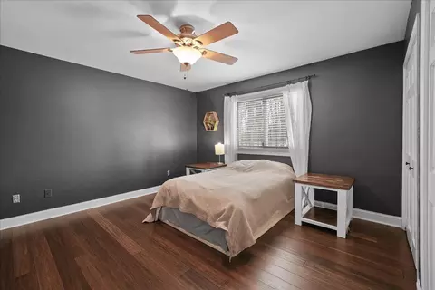 Bedroom - 2131 E 9th Pl, Hobart, IN 46342 photo 1 of 4