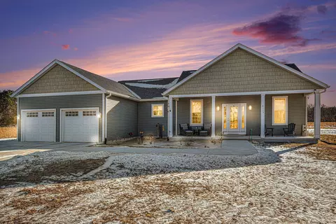 6115 E 125, Knox, IN 46534