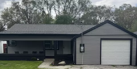 2014 Elm St, Griffith, IN 46319