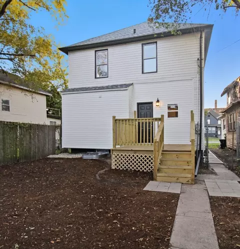 Exterior - 537 Harrison St, Gary, IN 46402 photo 2 of 3