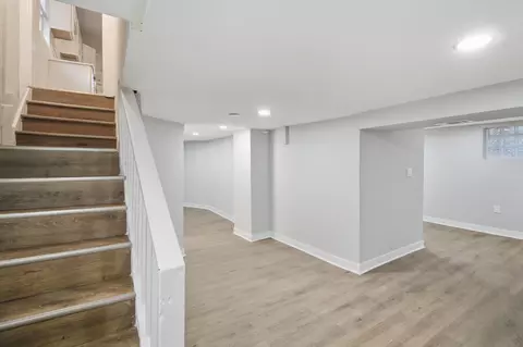 Entry Way - 537 Harrison St, Gary, IN 46402 photo 4 of 5