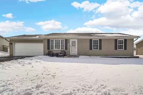 9405 W 143rd Ln, Cedar Lake, IN 46303