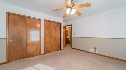 Bedroom - 9441 S State Line Rd, Dyer, IN 46311 photo 6 of 7