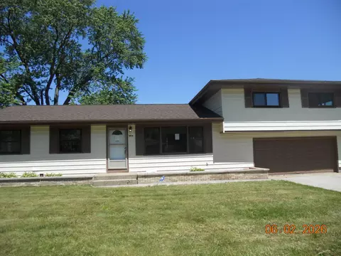 5834 Springfield Ave, Portage, IN 46368