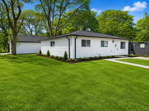 984 Stevenson St, Gary, IN 46406