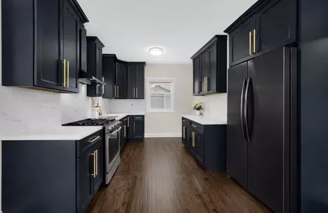 Kitchen - 755 Johnson St, Gary, IN 46402 photo 4 of 5